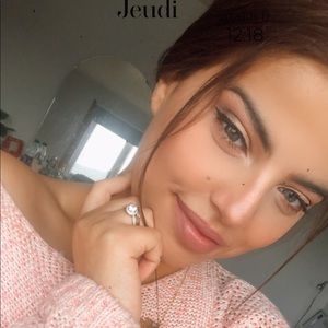 Meet your Posher, Meryem